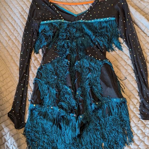 Dance costum - Picture 5 of 5